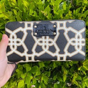 KATE SPADE PATTERNED WALLET